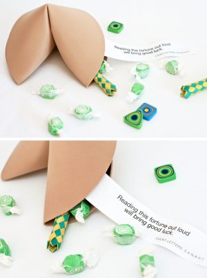 Giant Fortune Cookie Favors for Ninja Birthday Party PagingSupermom.com #ninja #ninjabirthdayparty #partyfavors #fortunecookie