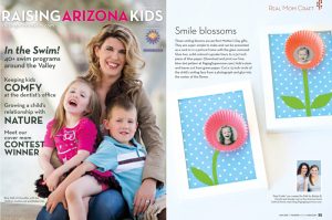 These Smile Blossoms are great Mother's Day or Teacher Appreciation Gifts. Get the free printable background at PagingSupermom.com