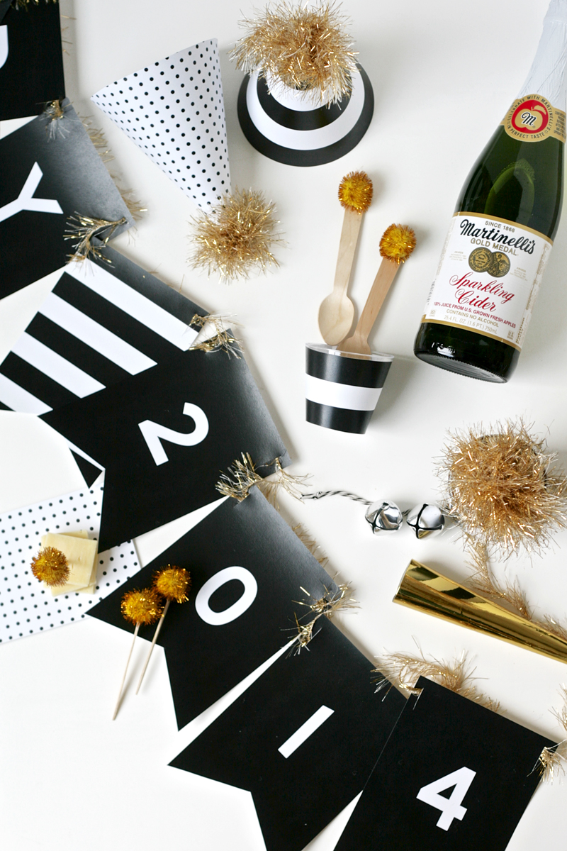 New Years Party Printables - Paging Supermom