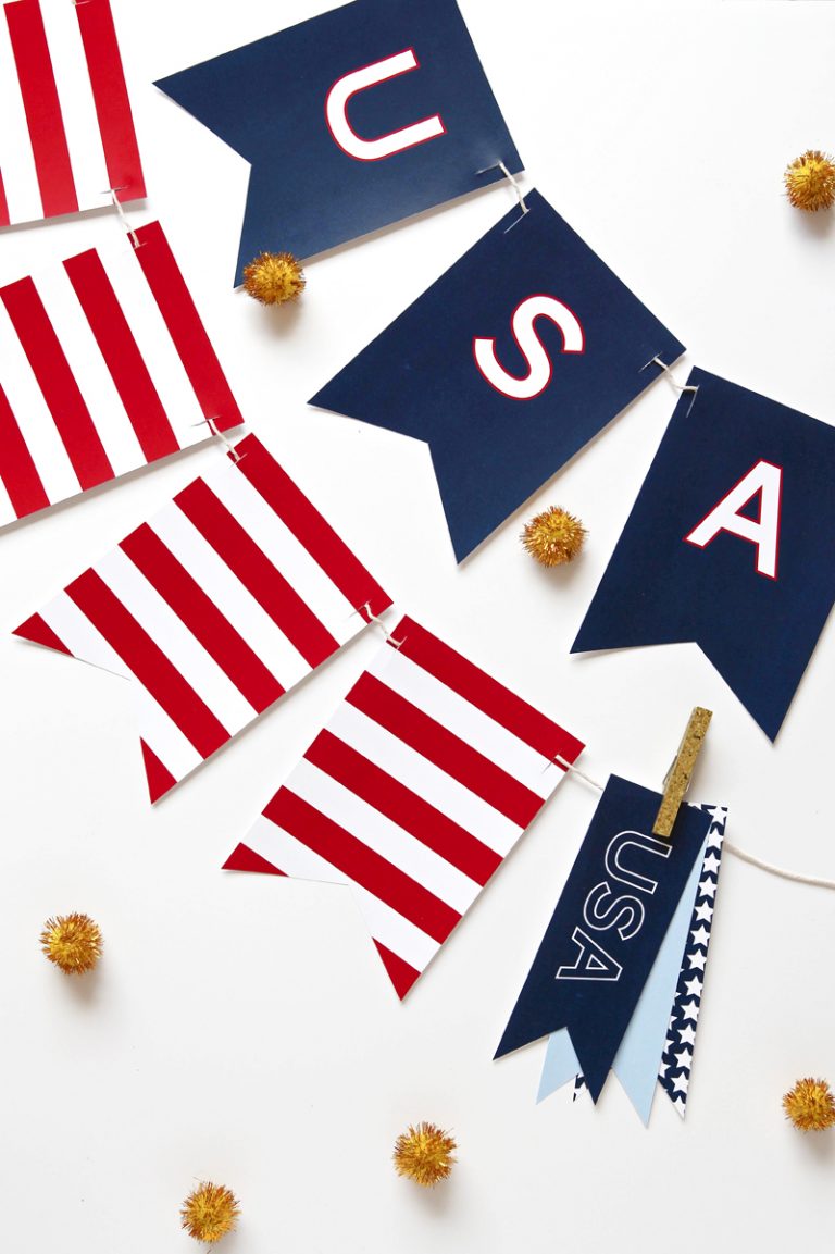 Printable USA Banner for July 4th - FREE PDF Download - Paging Supermom
